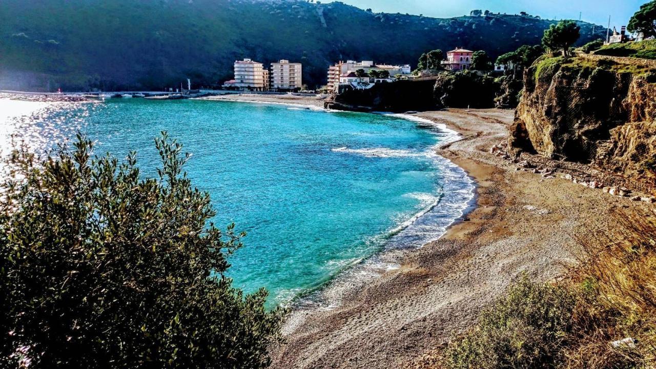 Caseta De Pescadors A Les Cales De Colera, 2ª Linea De Mar 外观 照片